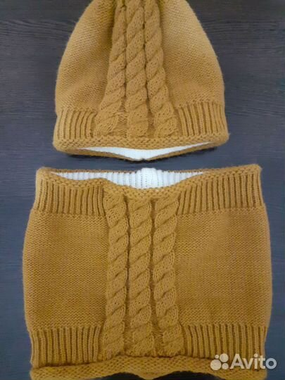 Комплект шапка и снуд женский