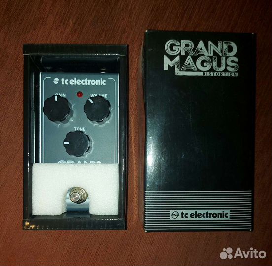 Гитарная педаль Дисторшн TC electronic grand magus