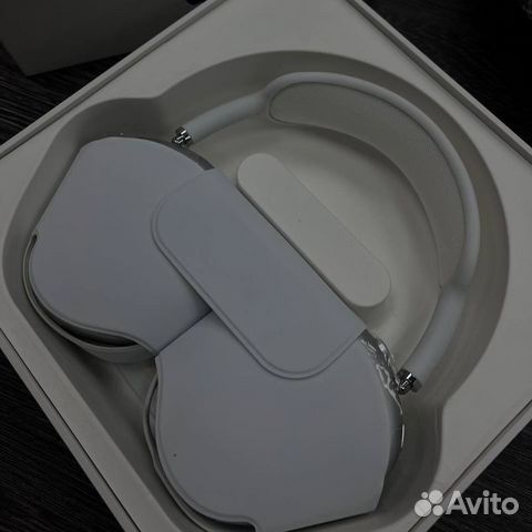 AirPods Max