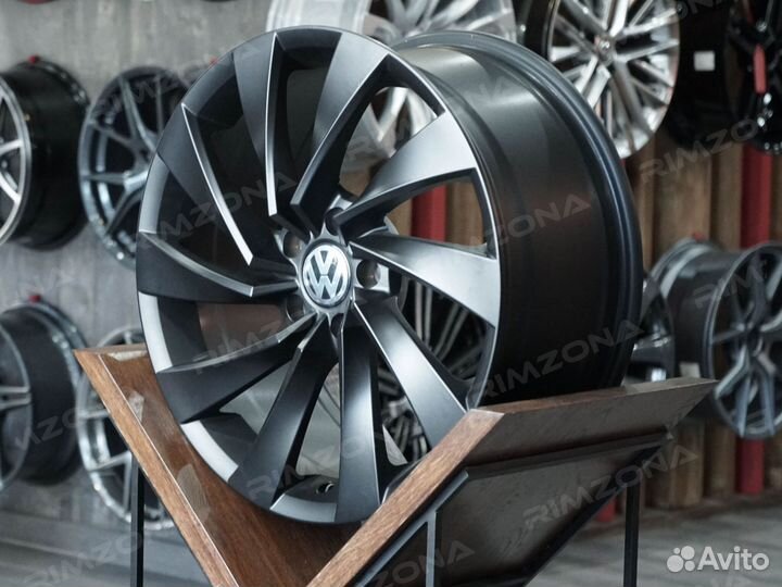 Литые диски Rosario R18 для Volkswagen. Арт1417