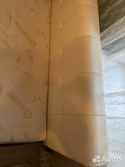 Кровать без матраса бу