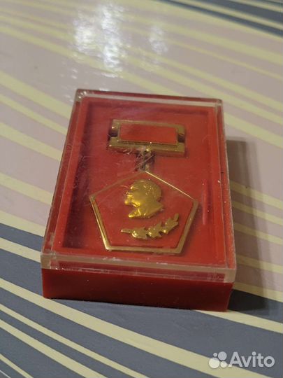 Значок медаль 