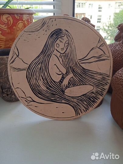 Тарелка ручной работы