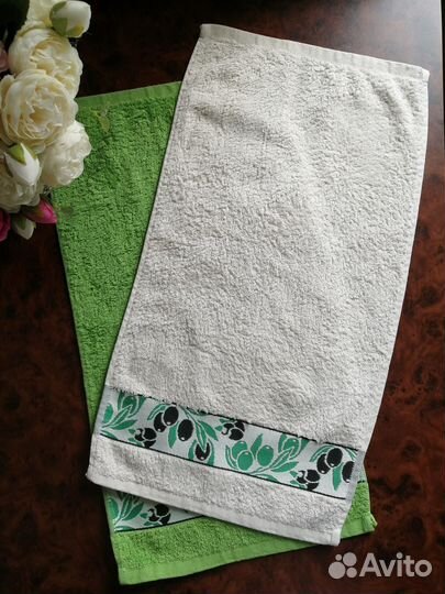 Комплект полотенец в хорошем состоянии