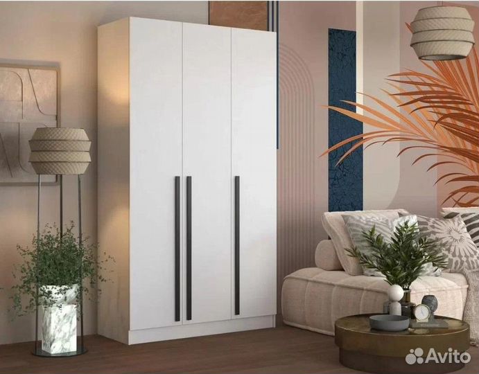 Шкаф в спальню новый