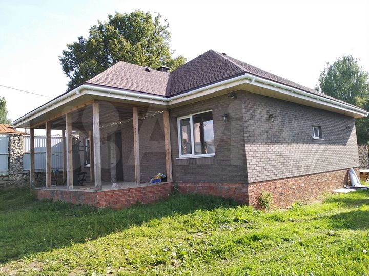 Коттедж 121 м² на участке 9 сот.