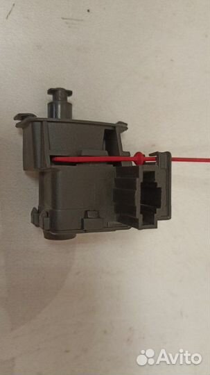 Активатор замка крышки бензобака Audi A4 Allroad