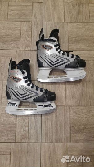 Хоккейные коньки CCM