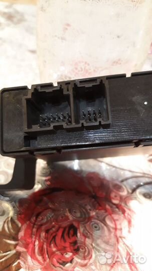 Продам блок заднего парктроника к Шевроле Тахо