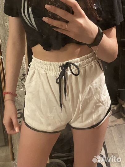 Шорты женские