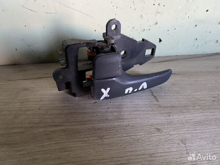 Ручка двери внутренняя mitsubishi lancer Х