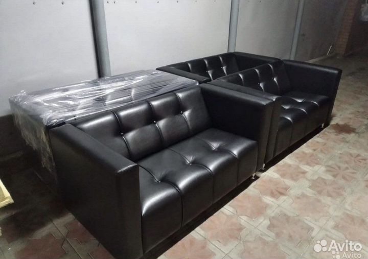 Офисный диван