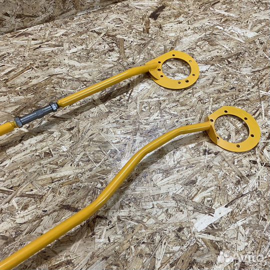 Растяжка распорка передних стоек приора калина