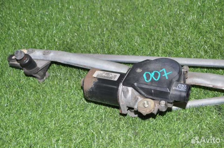 Трапеция дворников Cadillac Escalade GMT820 LQ9