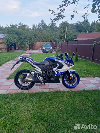 Racer rc250xzr-A storm
