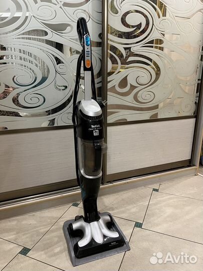 Паровой пылесос Tefal Clean & Steam VP7545RH