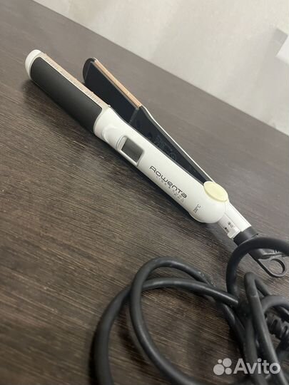 Выпрямитель для волос rowenta