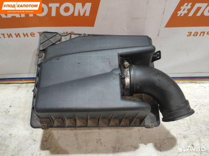 Корпус воздушногo фильтра Opel Astra H 2006