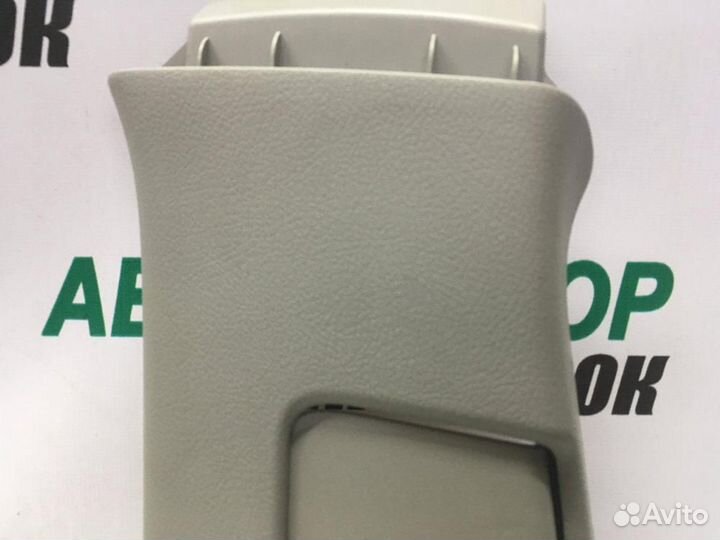 Обшивка стойки для Toyota Corolla 10 2006-2013г