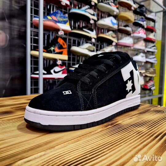 Кеды DC Shoes Court Graffik Casual