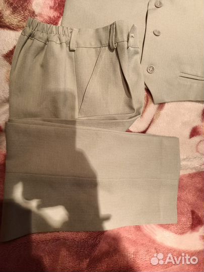 Школьный костюм