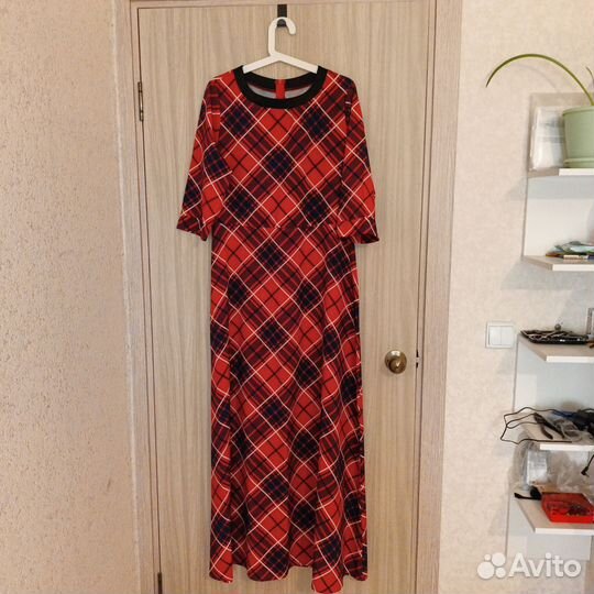Платье женское 48 50