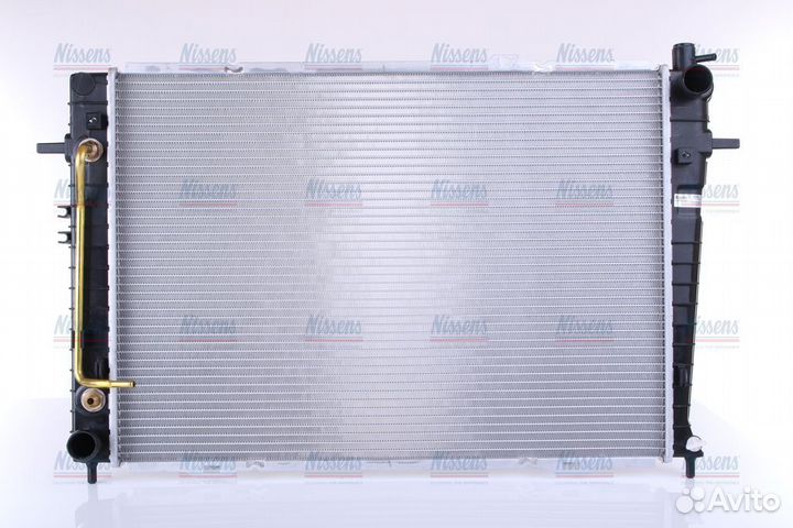 Радиатор двигателя hyundai tucson 2.0 CRDi Aut 04