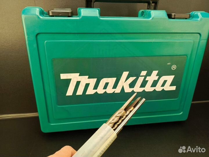 Перфоратор Makita