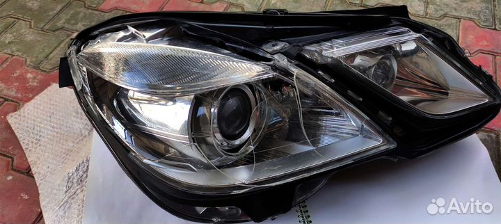 Фара правая на мерседесбенс W212E клас 2009