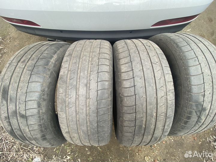 Michelin Latitude Sport 235/55 R17 99V