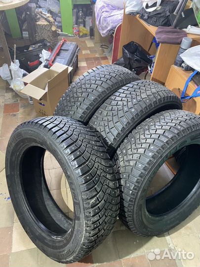 Michelin X-Ice North 225/60 R18 19B