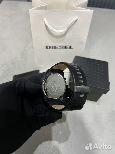 Часы diesel