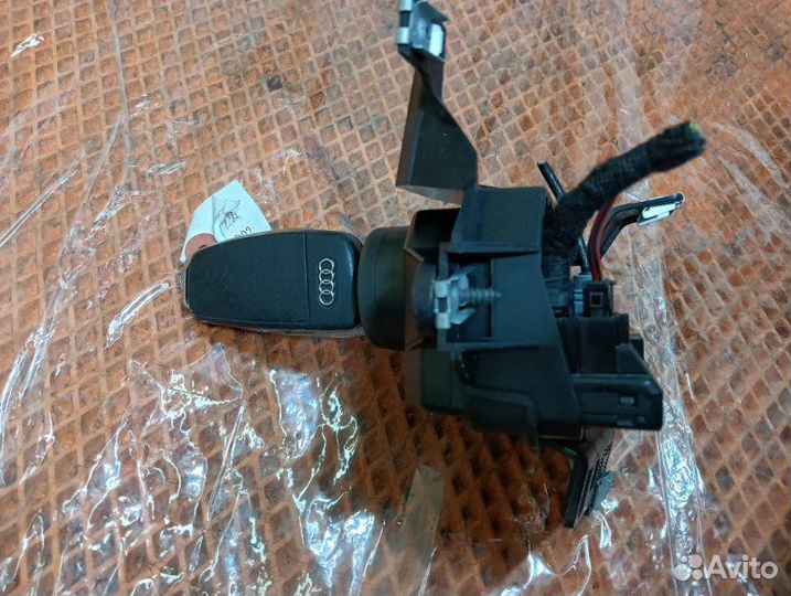 Замок зажигания Audi Q7 4L BHK 2009