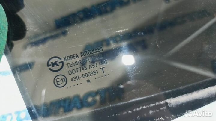Стекло двери задней правой Kia Rio 3 83421-4X210