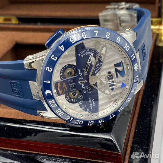 Часы наручные Ulysse Nardin El Toro