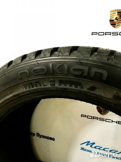 Nokian Tyres Hakkapeliitta 8 SUV 295/40 R20 110T