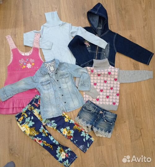 Одежда для девочки пакетом 104-110