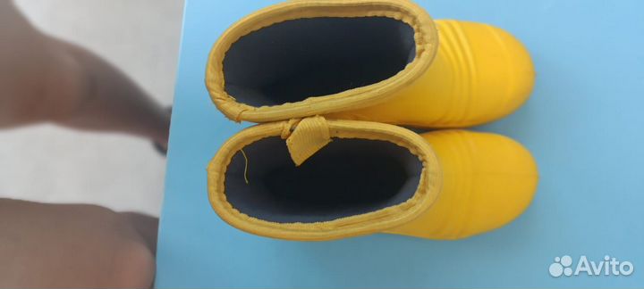 Детские резиновые сапоги