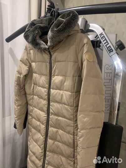 Пуховик женский 46.Германия