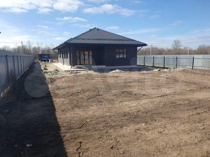 Дом 125,8 м² на участке 4 сот.