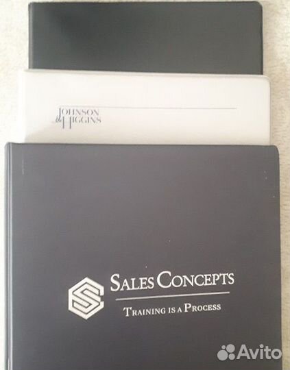 Хранение монет(коробки,альбомы,футляры.)