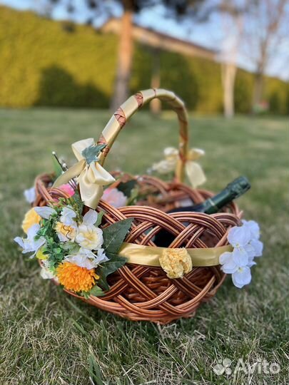 Корзина декоративная