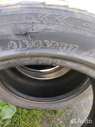 Yokohama 104ZR 255/55 R17