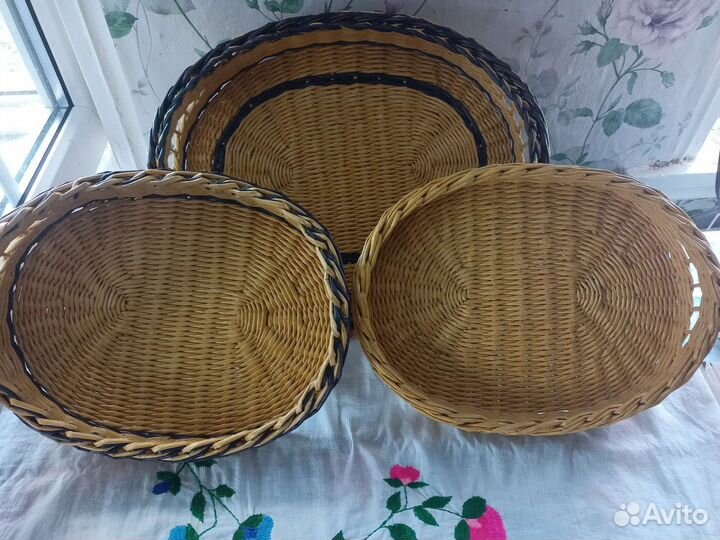Плетеный поднос