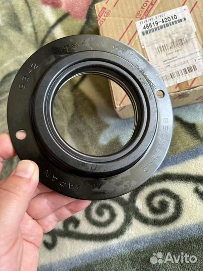 Подшипник опоры стойки передней Toyota Rav4