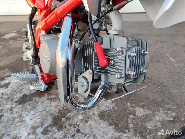 Мотоцикл Apollo Thunder LE 125 колеса 17/14