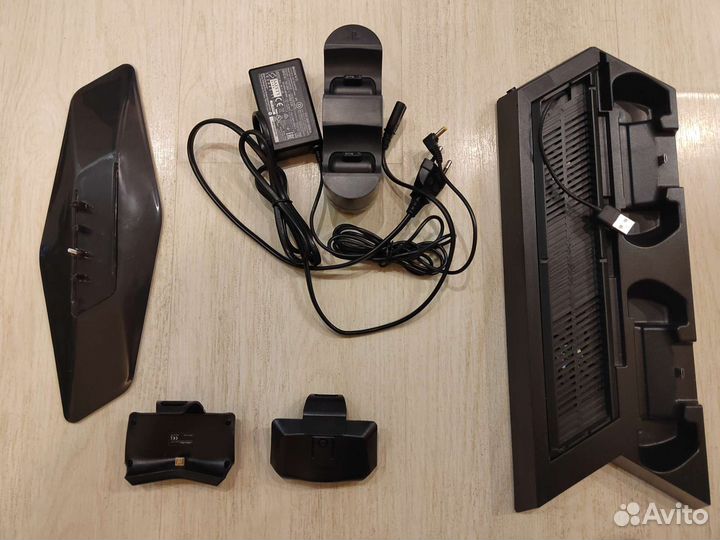 Аксессуары для ps4 и hdmi 2,3,5 м