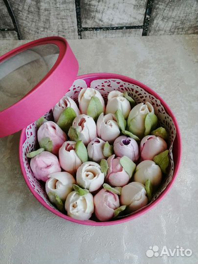 Сладкий букет из зефира в подарок маме