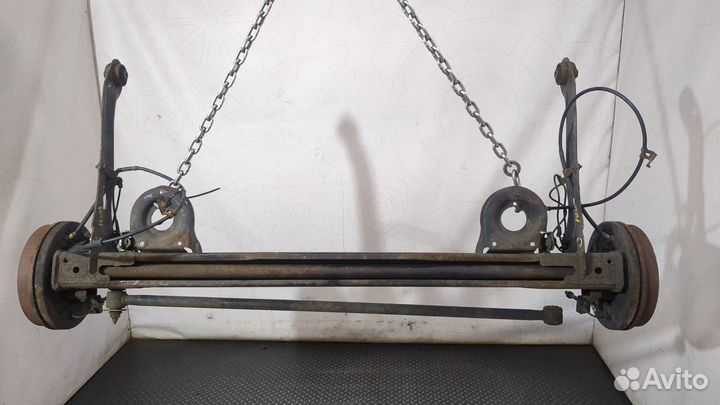 Балка подвески задняя Mazda MPV