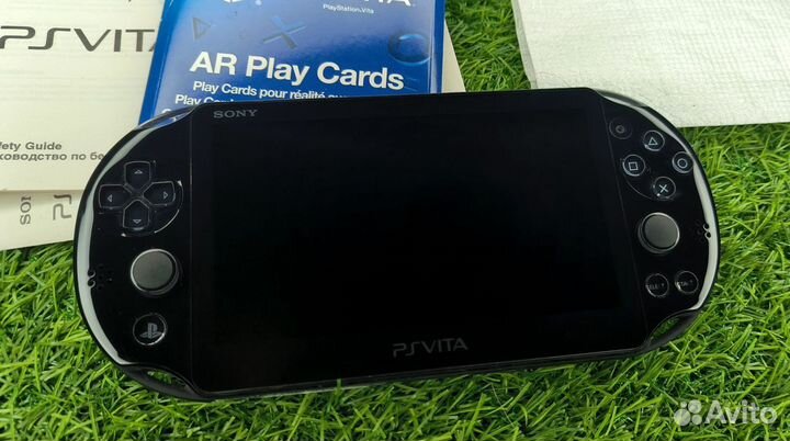 Sony PS Vita Slim 2000 + Игры + Комплект